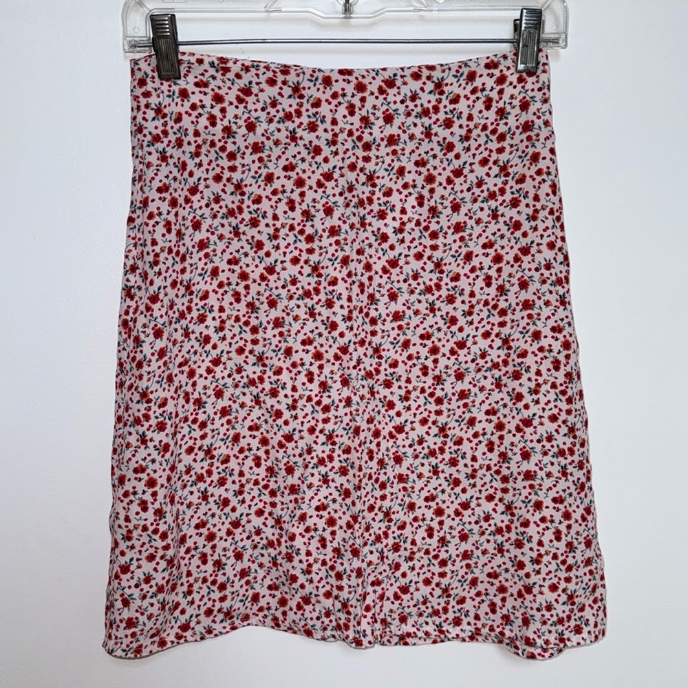 Brandy Melville floral skirt